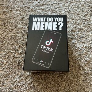 Famous tik tok card game. Never used, has all the cards!